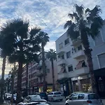 Enles Central Apartment